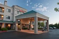 Courtyard Colorado Springs South Hotels near Edgeplain