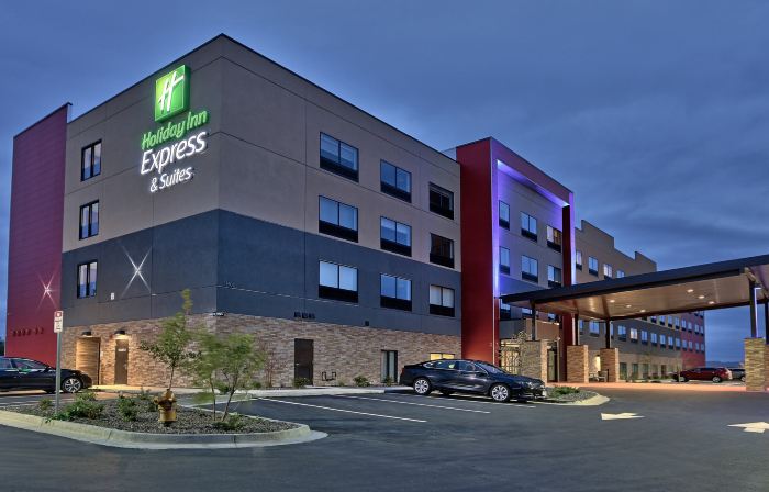 Holiday Inn Express & Suites DENVER NORTHWEST - BROOMFIELD by IHG