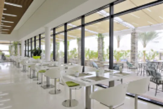 Yas Plaza Bay by IHG (formerly Park Inn by Radisson, Abu Dhabi Yas Island)