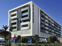 Hôtel Mercure Rif Nador Hôtels à proximité de : Royal Air Maroc