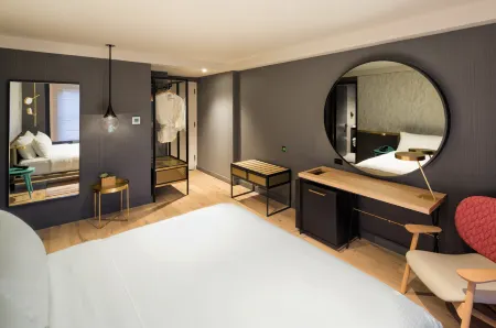 The Time New York Отели рядом с достопримечательностью «Spyscape»