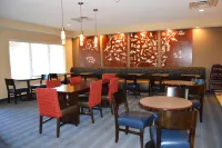 亞歷山德里亞萬豪TownePlace套房酒店 - 早餐