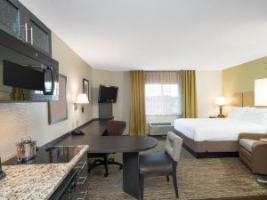 Candlewood Suites FT Lee - Petersburg - Hopewell