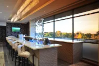 Holiday Inn Johannesburg - Rosebank Hotels in Johannesburg