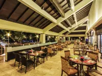 The Nouveau Chumphon Beach Resort and Golf