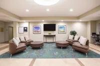 朗蒙特Candlewood Suites 朗蒙特住宿飯店