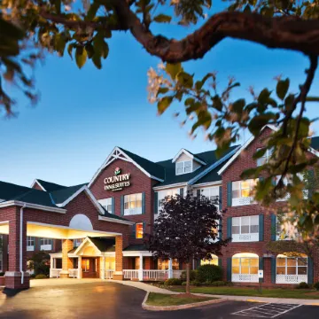 Country Inn & Suites by Radisson, Milwaukee West (Brookfield), WI