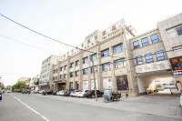 Shangshan Ruoshui Business Hotel Hotel di Huaibin County