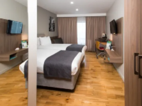 Holiday Inn LONDON - WEST by IHG Hotels in Ealing
