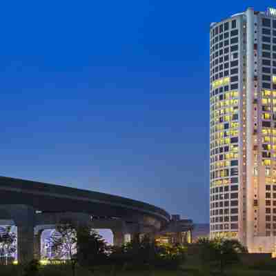 The Westin Kolkata Rajarhat Hotel Exterior