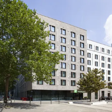 Holiday Inn FRANKFURT - ALTE OPER by IHG Отели рядом с достопримечательностью «Главная Башня»