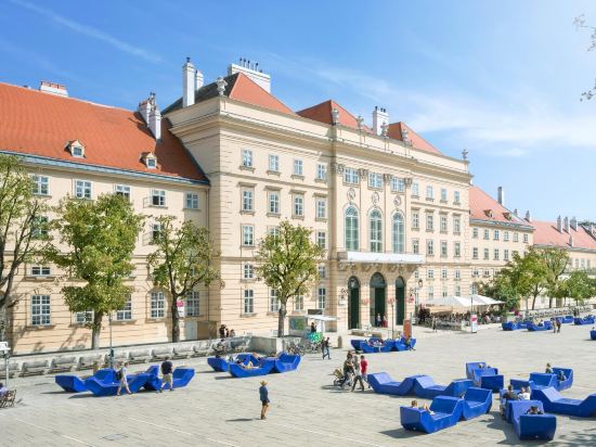 Hotels Near Bernard Stuberl In Vienna - 2022 Hotels | Trip.com