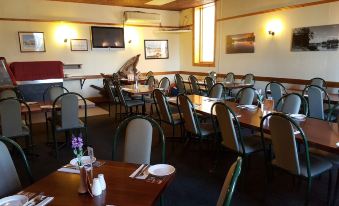 Commercial Hotel Morgan - Housity