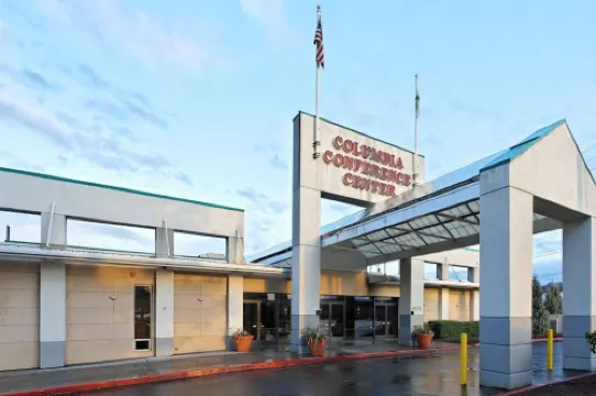 Holiday Inn PORTLAND-AIRPORT (I-205) by IHG