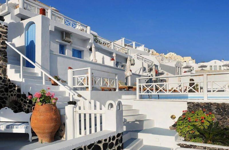 La Perla Villas and Suites - Adults Only - Valoraciones de hotel de 5  estrellas en Santorini