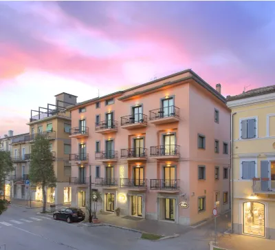 Hotel Enzo Hotels in Loreto