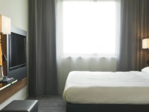 Moxy London Heathrow Airport Hotels in Hounslow