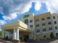 Holiday Inn Express & Suites Havelock NW-New Bern