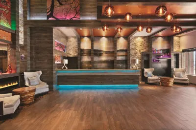 Hampton Inn & Suites by Hilton- Newark Airport Elizabeth Hotels near TUMI Outlet Store - The Mills at Jersey Gardens