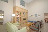 Comfort Inn & Suites High Point - Archdale Hotels in High Point