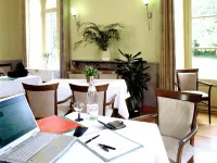 Logis Parc Hôtel & Spa Hôtels à : Château-Gontier-sur-Mayenne