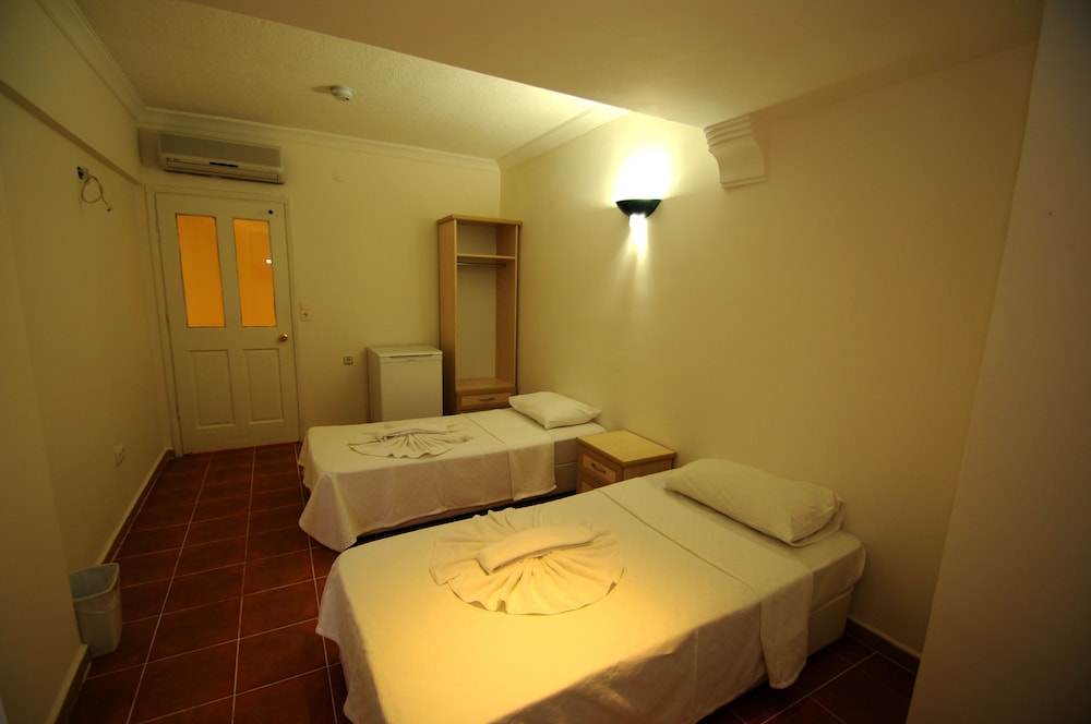 The Grand Üçel Hotel