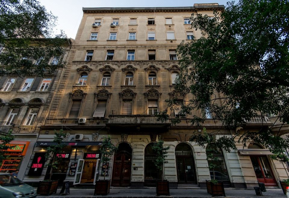 hotel overview picture