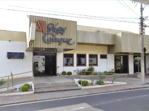 Hotel Cacique