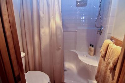 Other #51 & #52 Hyatt Lake Compound~Sleeps 10~Lake View Photo