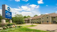 Crandon Inn & Suites