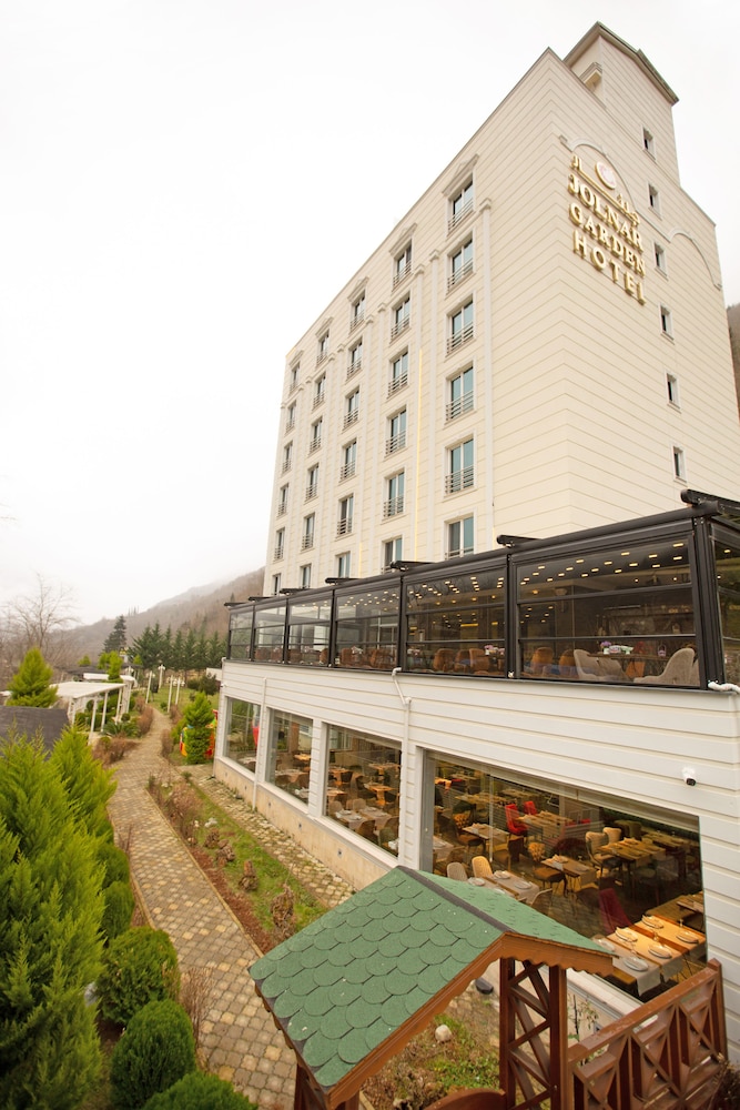 Jolnar Garden Hotel