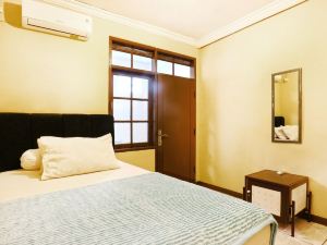 Pagar Putih Guest House Syariah