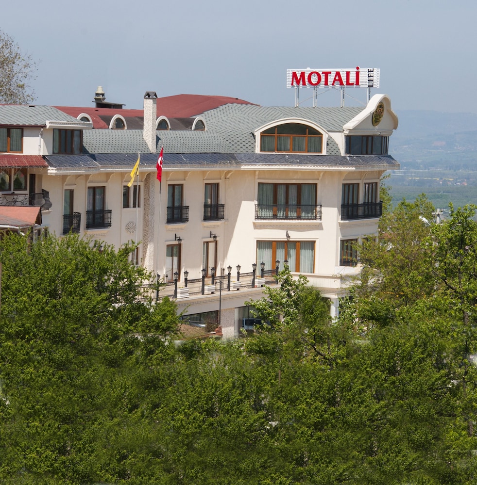 Motali Life Hotel