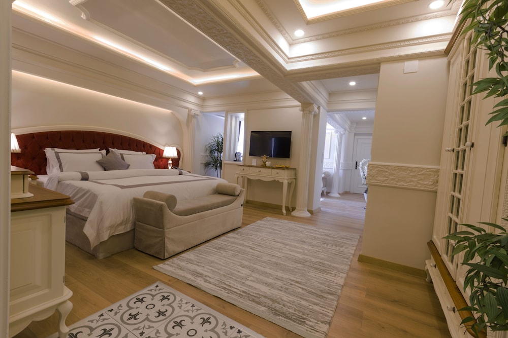 Andalouse Elegante Suite Hotel