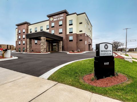 Cobblestone Hotel & Suites - Stevens Point