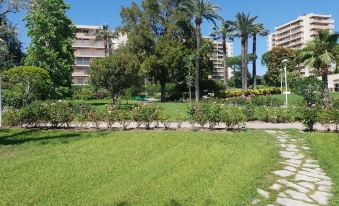 Studio in Antibes, with Shared Pool and Wifi - 3 km from The Beach