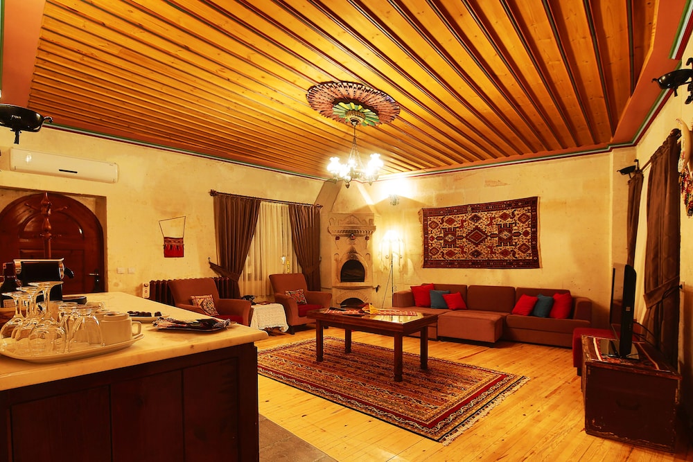 Cappadocia Cave Suites