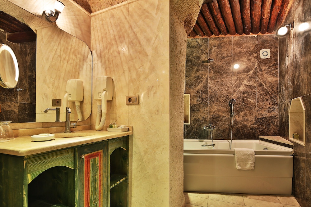 Cappadocia Cave Suites