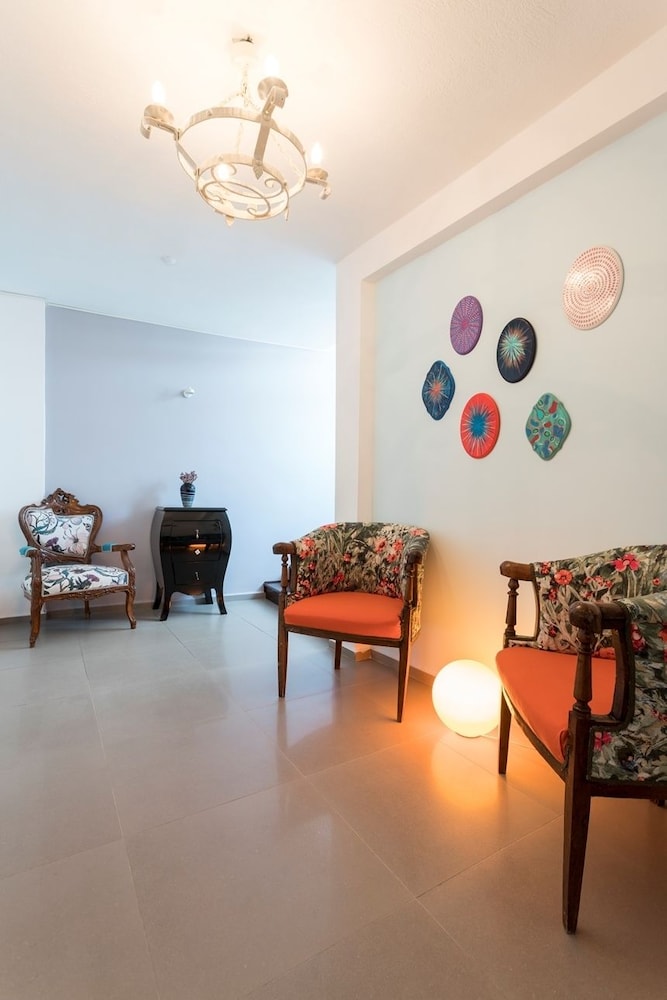 Boutique Ayvalik Otel (Bouti Ayvalık Otel)