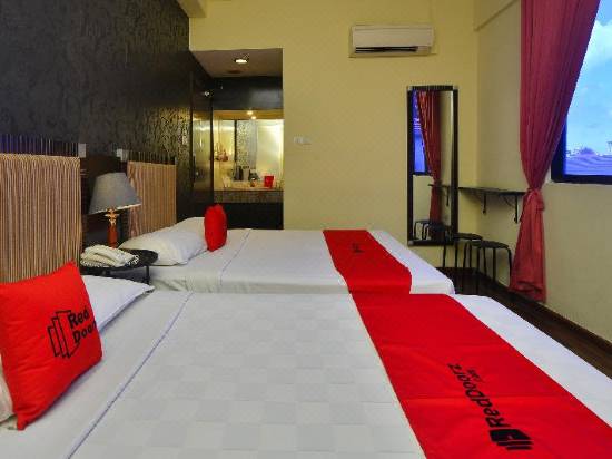 Reddoorz Aljunied Singapore Staycation Approved Reviews For 3 Star Hotels In Singapore Trip Com
