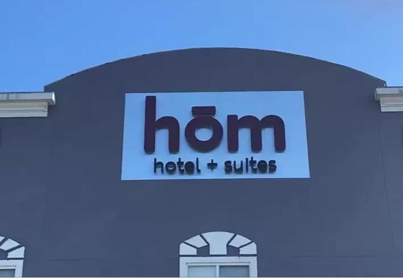 hōm hotel + suites, Trademark Collection by Wyndham