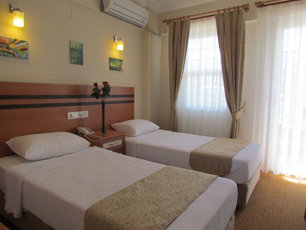 Dalyan Palmiye Resort Hotel