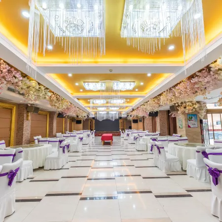 Huakang International Hotel