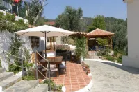 Eye Q Resort Hotels in Skiathos