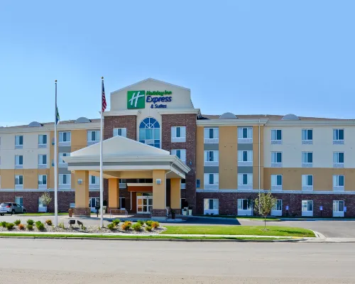 Holiday Inn Express & Suites WILLISTON by IHG Các khách sạn ở Williston
