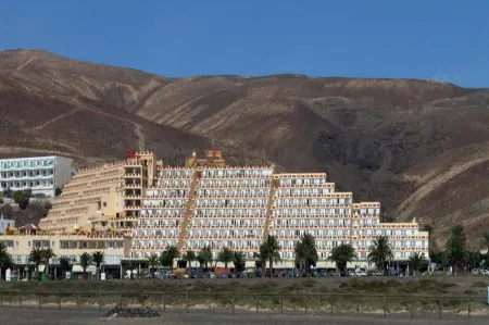 Apartamentos Palm Garden by LIVVO Отели в г. Морро Хабле