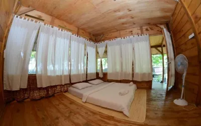 Mios Bungalow Krui Các khách sạn ở South Krui