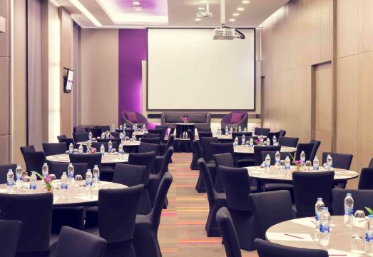 머큐어 방콕 시암 호텔의 세련된 외관 이미지