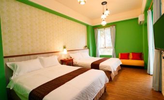 Soft Travel House