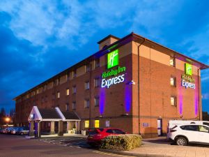 Holiday Inn Express Birmingham - Oldbury